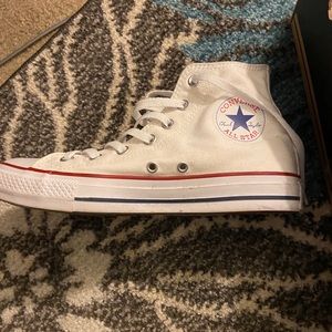 Hi top Converse